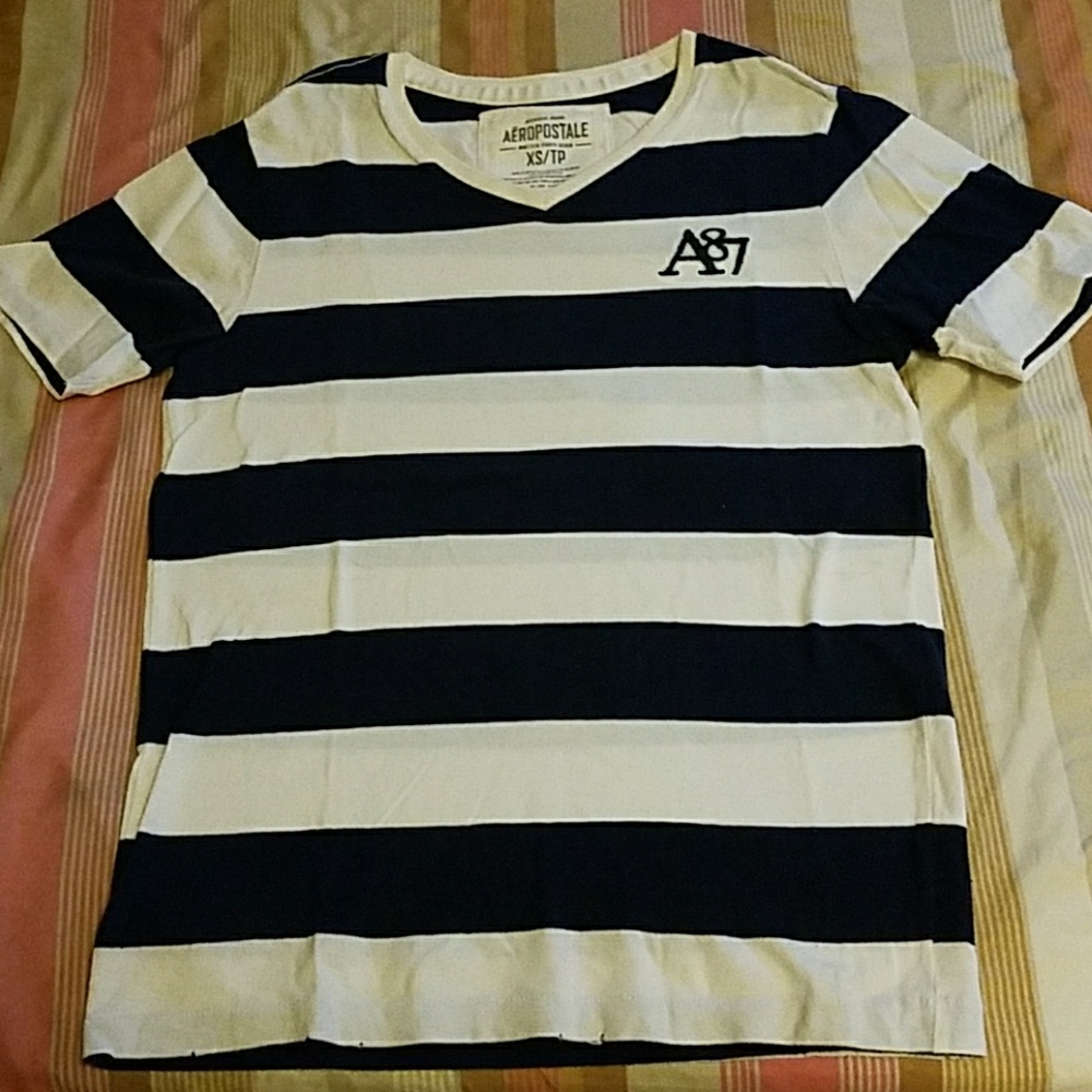 AEROPOSTALE T-Shirt